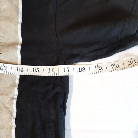 Official Pink Floyd The Wall album t shirt size small unisex brick graphic print - Picture 4 of 6